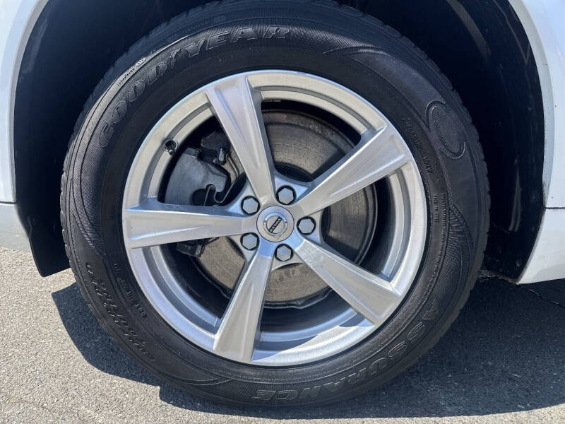 volvo xc90 2016 YV4102XK5G1065855 image volvo xc90 2016 YV4102XK5G1065855 image