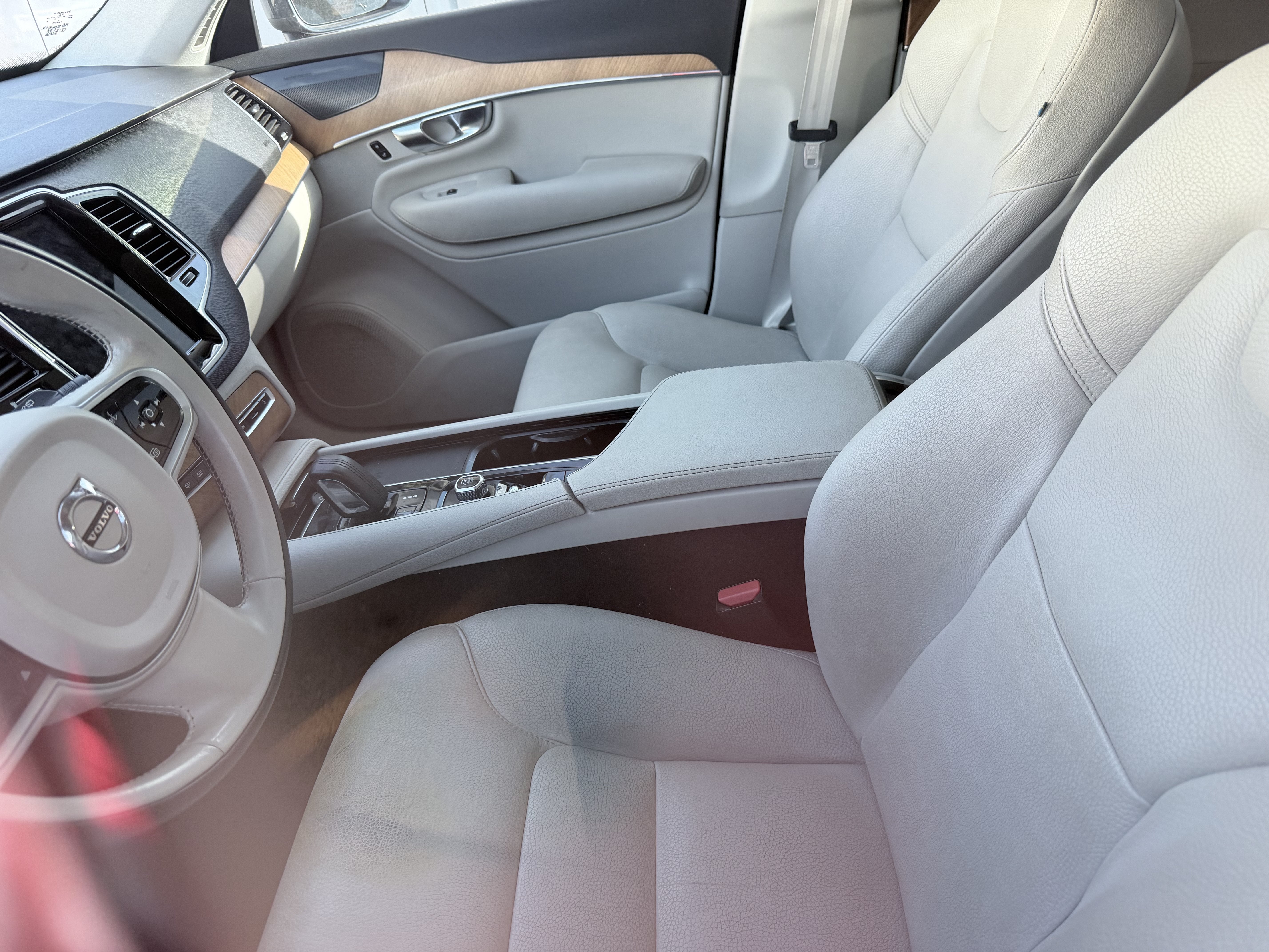 volvo xc90 2021 YV4BR00K9M1734679 image volvo xc90 2021 YV4BR00K9M1734679 image