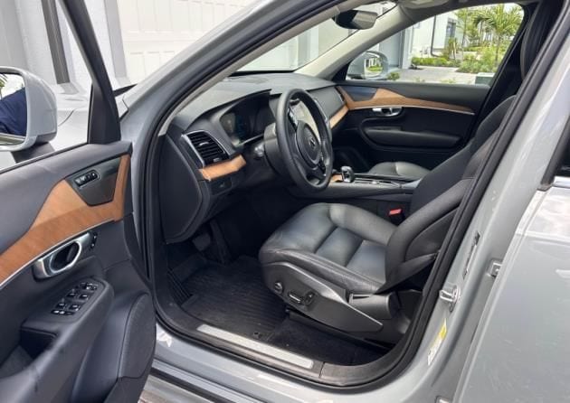 volvo xc90 2024 YV4L12PE9R1201987 image