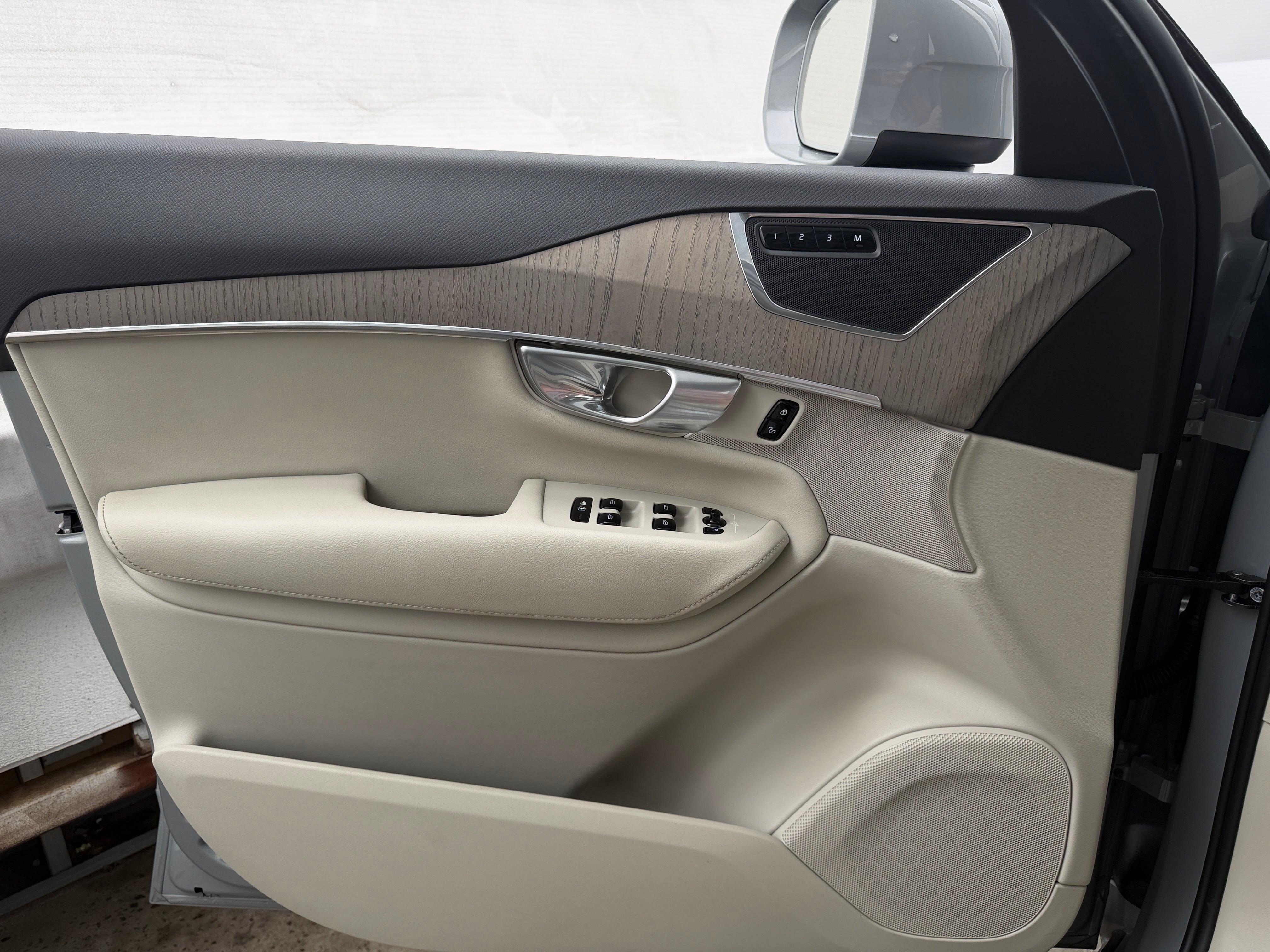 volvo xc90 2025 YV4H60PE1S1331098 image volvo xc90 2025 YV4H60PE1S1331098 image