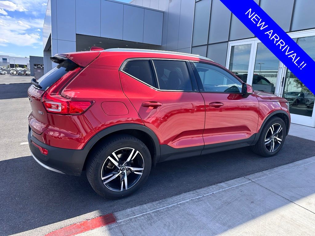 volvo xc40 2023 YV4L12UV7P2109868 image volvo xc40 2023 YV4L12UV7P2109868 image