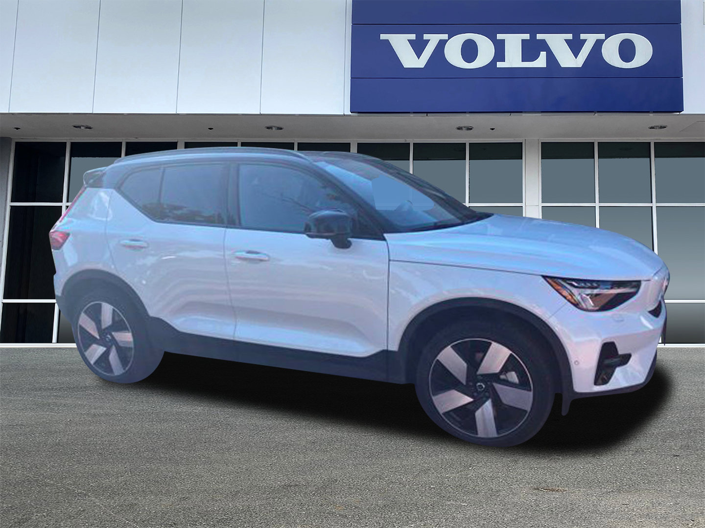 volvo xc40 2023 YV4ED3UW4P2020385 image volvo xc40 2023 YV4ED3UW4P2020385 image