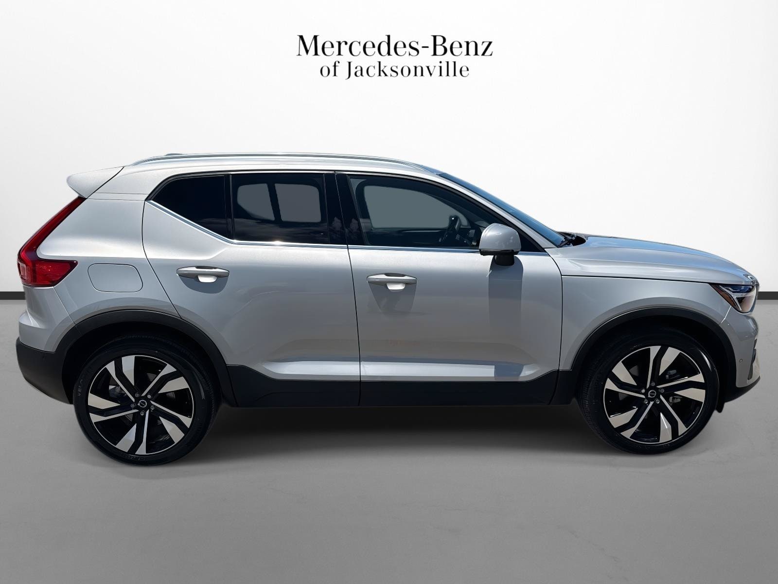 volvo xc40 2023 YV4L12UA9P2056460 image volvo xc40 2023 YV4L12UA9P2056460 image