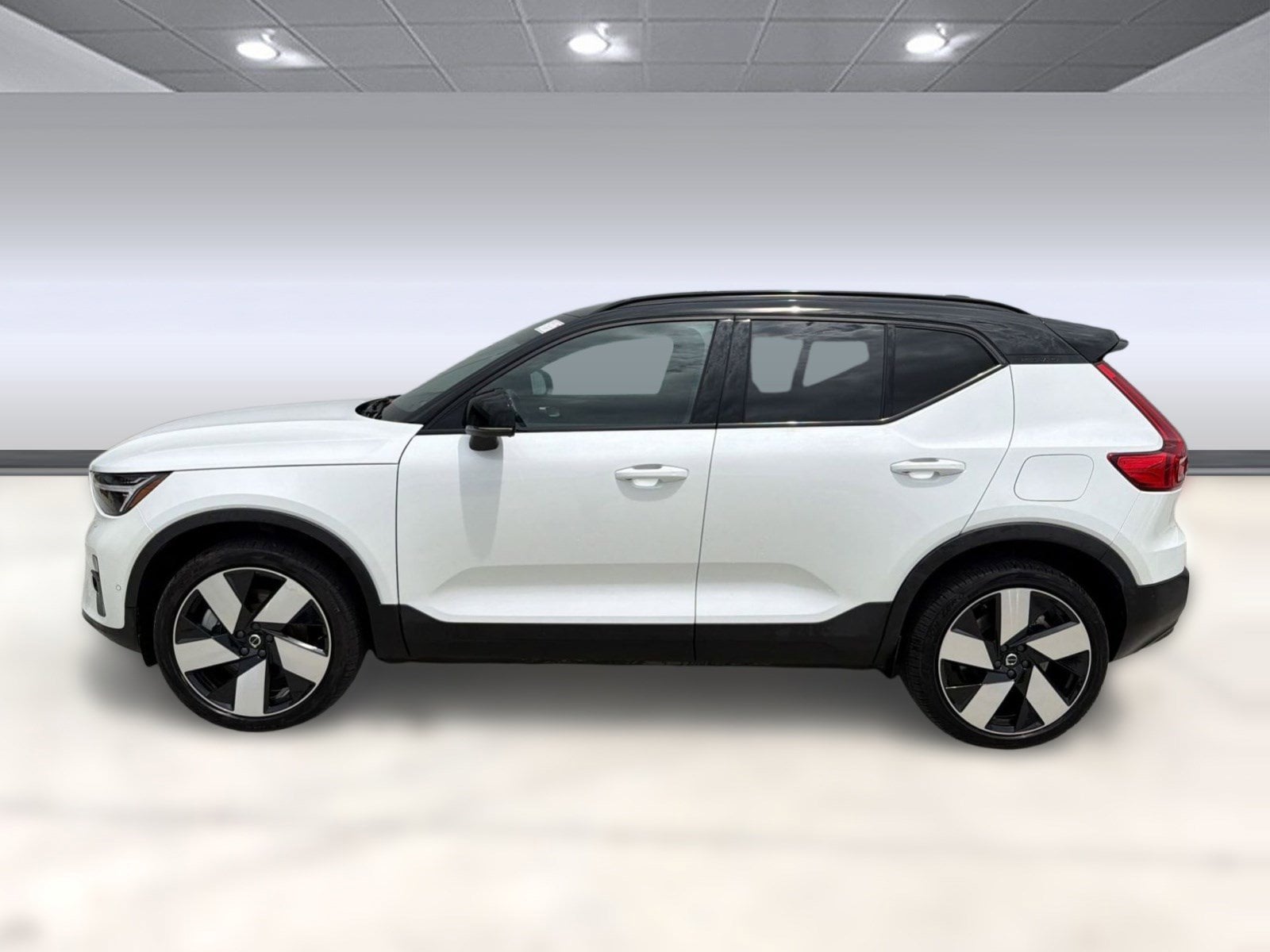 volvo xc40 2023 YV4ED3UM9P2098434 image volvo xc40 2023 YV4ED3UM9P2098434 image