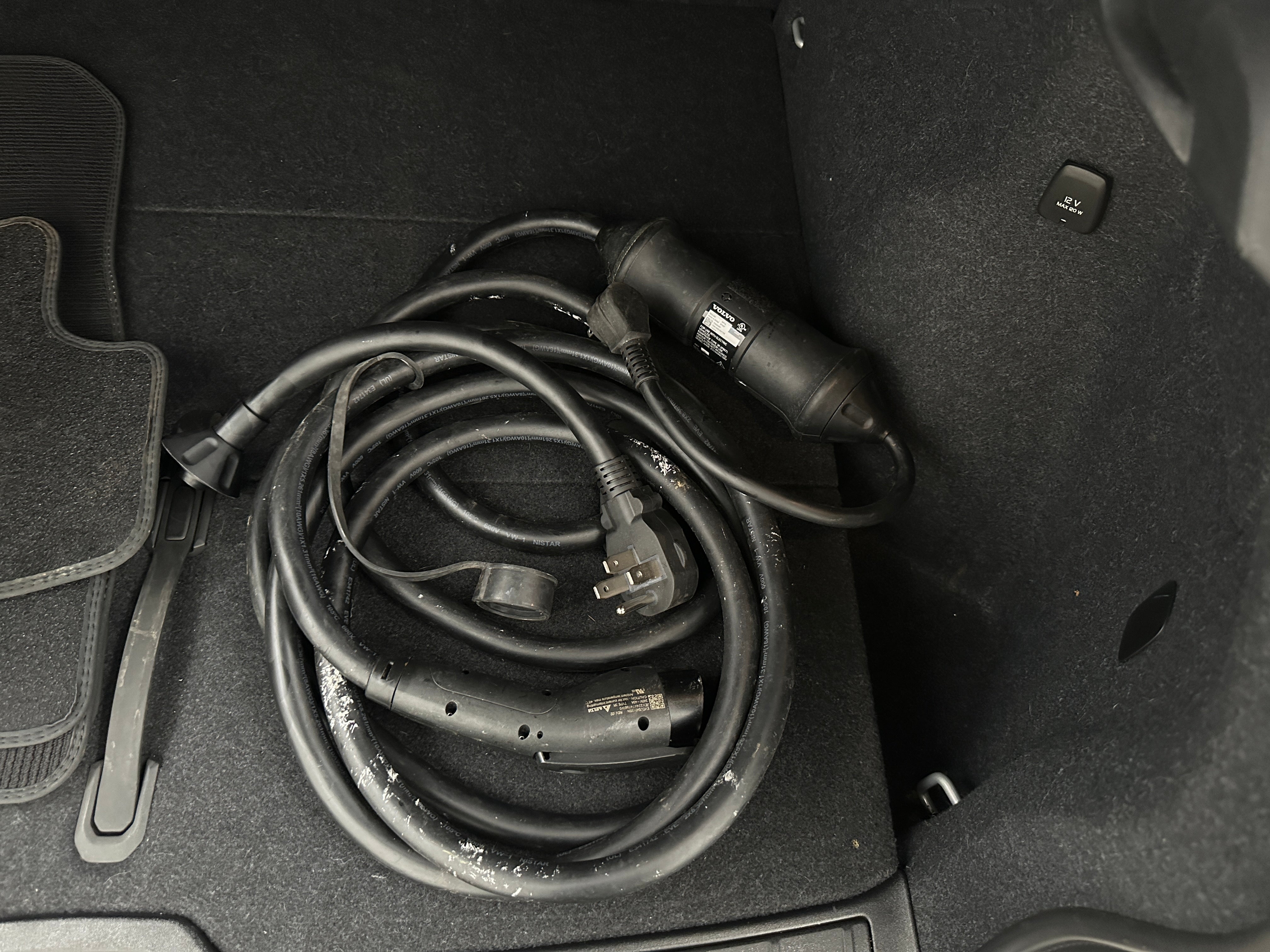 volvo xc40 2023 YV4ED3UL1P2037442 image volvo xc40 2023 YV4ED3UL1P2037442 image