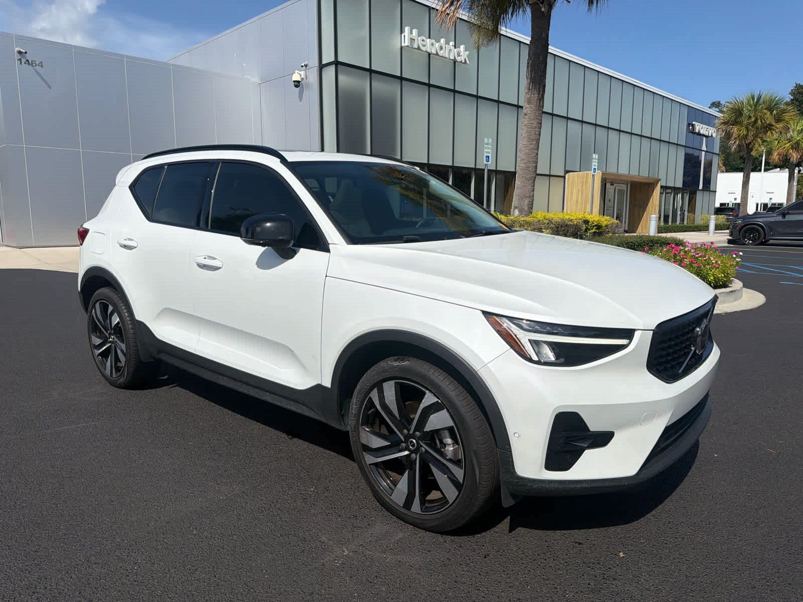 volvo xc40 2023 YV4K92HW6P2102868 image volvo xc40 2023 YV4K92HW6P2102868 image