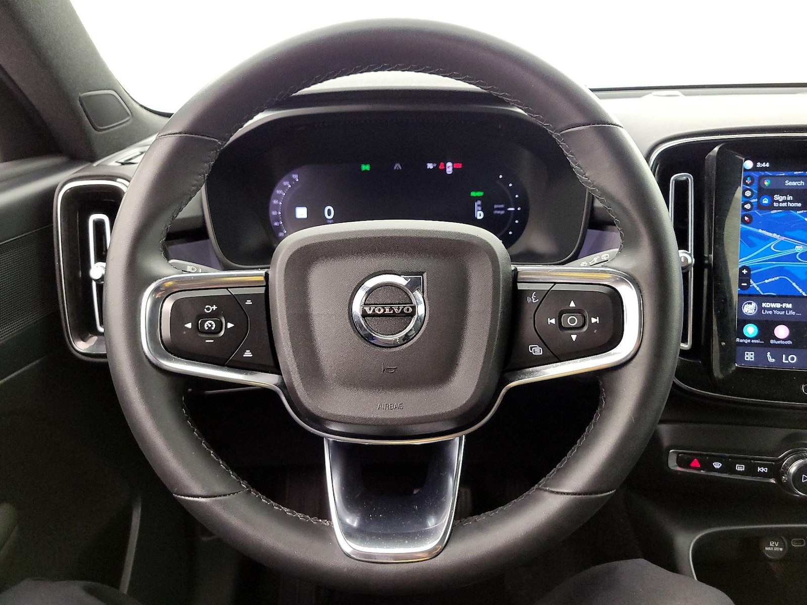 volvo xc40 2023 YV4ED3UL9P2981795 image volvo xc40 2023 YV4ED3UL9P2981795 image