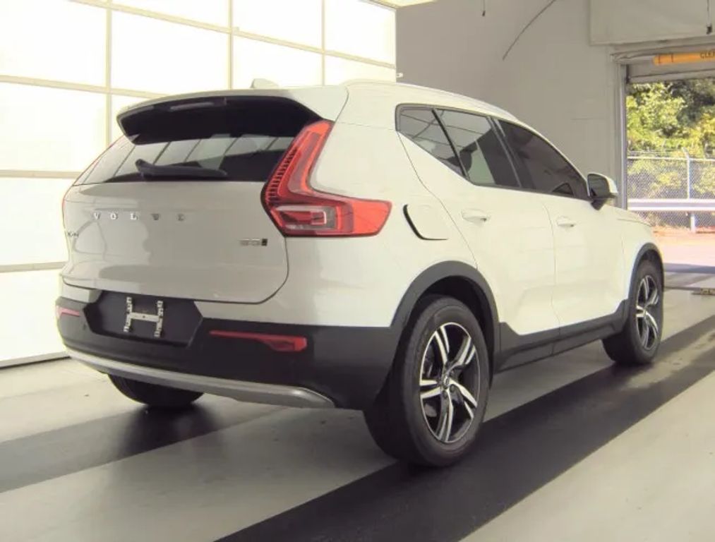 volvo xc40 2023 YV4L12UK4P2966977 image volvo xc40 2023 YV4L12UK4P2966977 image