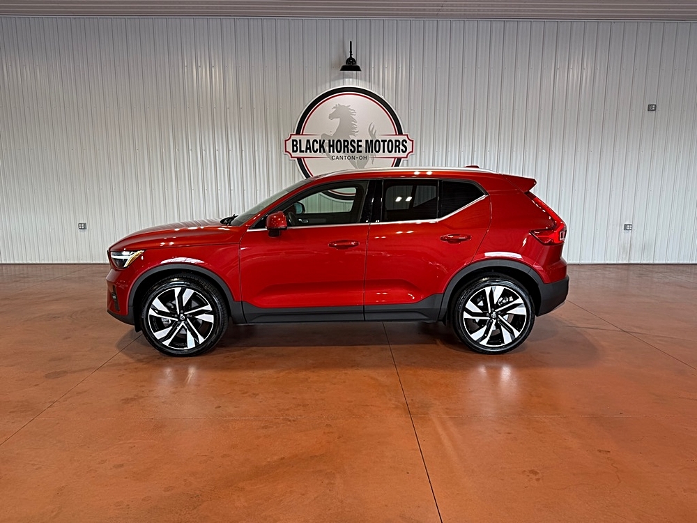 volvo xc40 2023 YV4L12UE1P2065527 image volvo xc40 2023 YV4L12UE1P2065527 image