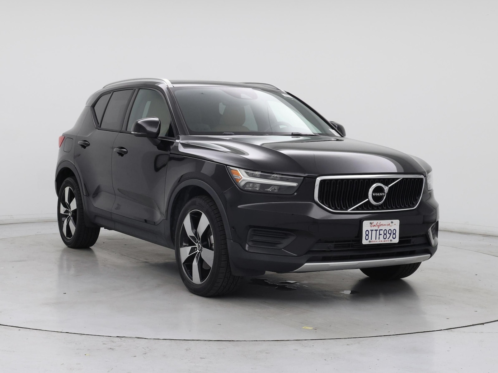 volvo xc40 2019 YV4162XZ9K2011425 image volvo xc40 2019 YV4162XZ9K2011425 image