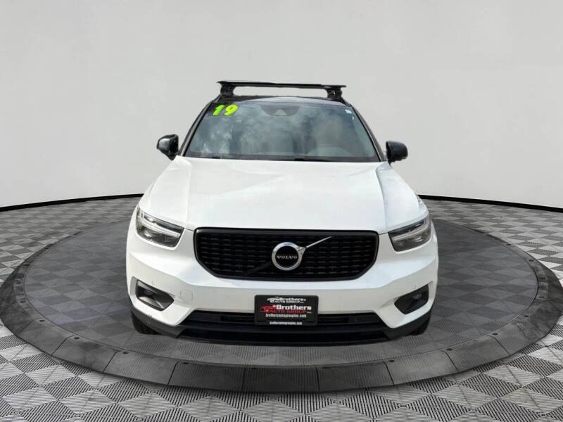 volvo xc40 2019 YV4162UM2K2131818 image volvo xc40 2019 YV4162UM2K2131818 image