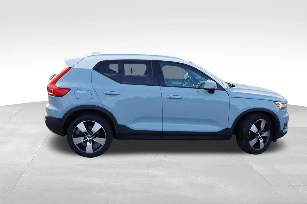 volvo xc40 2019 YV4162XZ7K2003792 image volvo xc40 2019 YV4162XZ7K2003792 image