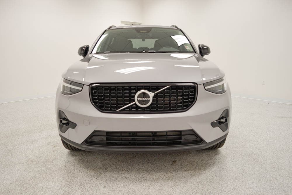 volvo xc40 2026 YV4L12UC8T2701188 image volvo xc40 2026 YV4L12UC8T2701188 image
