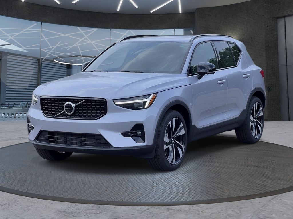 volvo xc40 2026 YV4L12UM0T2738079 image volvo xc40 2026 YV4L12UM0T2738079 image