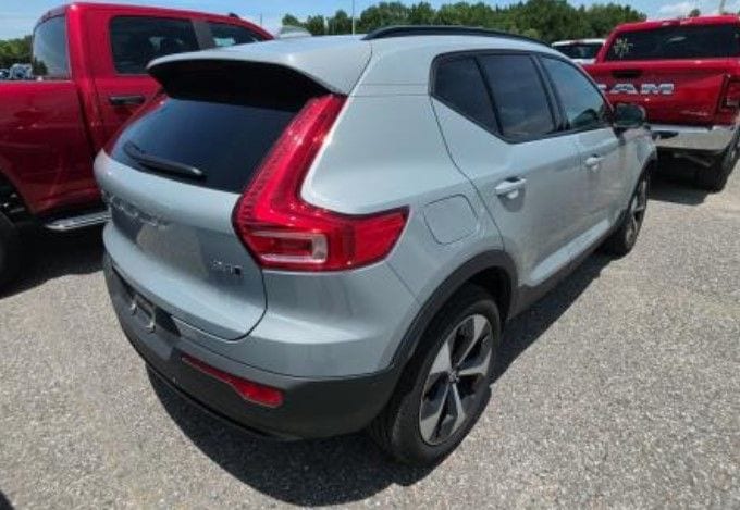 volvo xc40 2026 YV4L12UC1T2737756 image volvo xc40 2026 YV4L12UC1T2737756 image