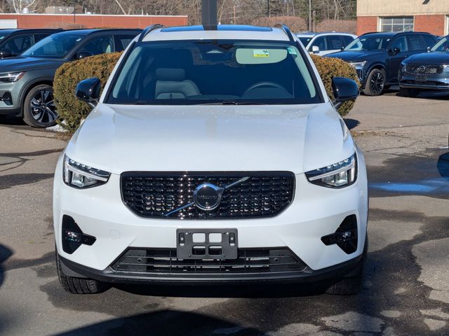 volvo xc40 2026 YV4L12UC7T2762323 image volvo xc40 2026 YV4L12UC7T2762323 image