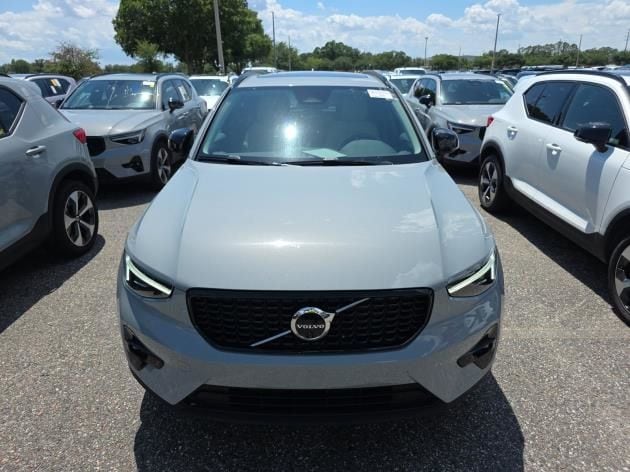 volvo xc40 2026 YV4L12UC3T2737791 image volvo xc40 2026 YV4L12UC3T2737791 image