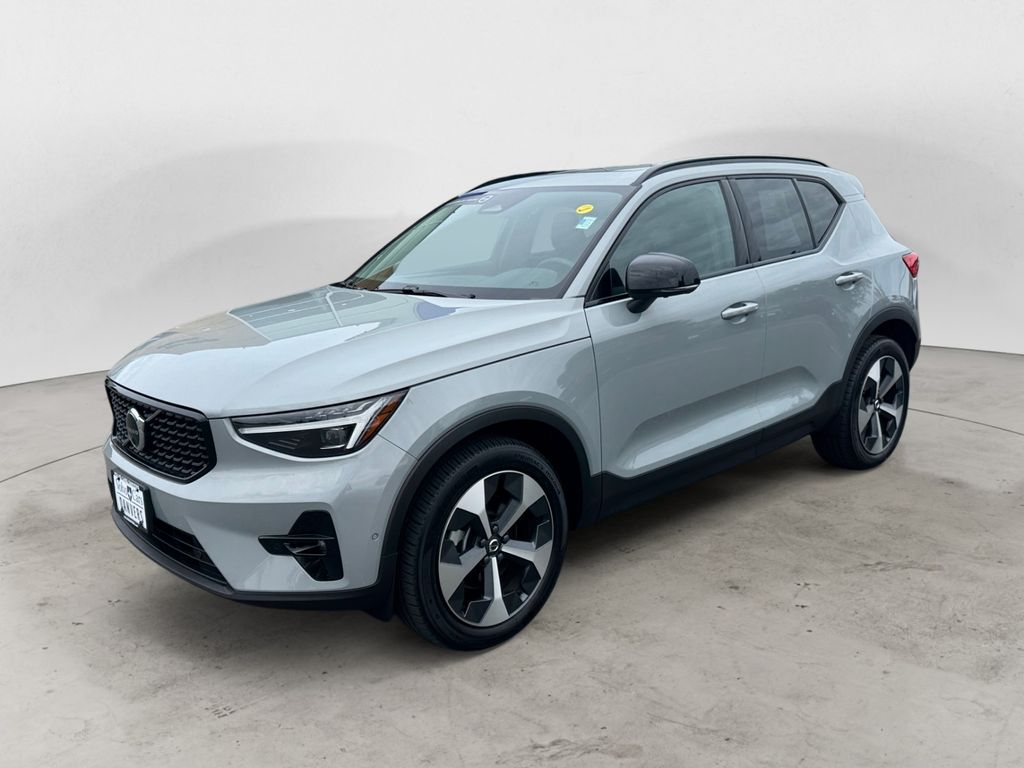 volvo xc40 2026 YV4L12UC1T2746277 image volvo xc40 2026 YV4L12UC1T2746277 image