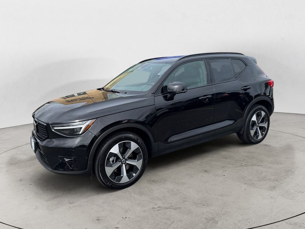 volvo xc40 2026 YV4L12UC1T2746182 image volvo xc40 2026 YV4L12UC1T2746182 image