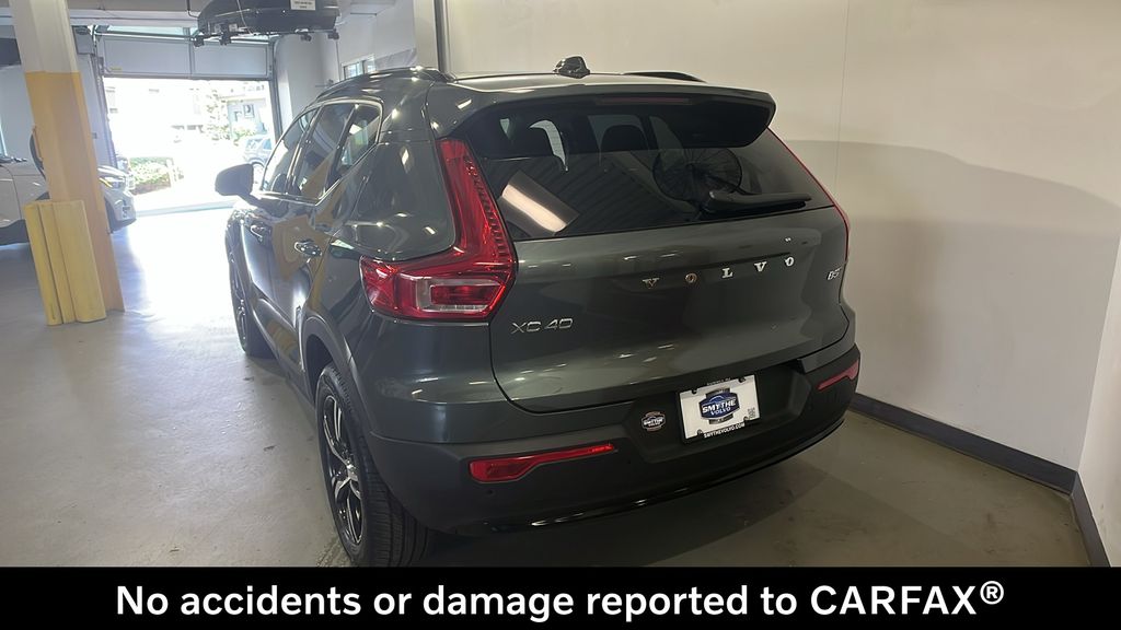 volvo xc40 2026 YV4L12UJ6T2764918 image volvo xc40 2026 YV4L12UJ6T2764918 image