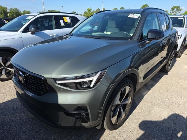 volvo xc40 2026 YV4L12UC9T2727895 image volvo xc40 2026 YV4L12UC9T2727895 image