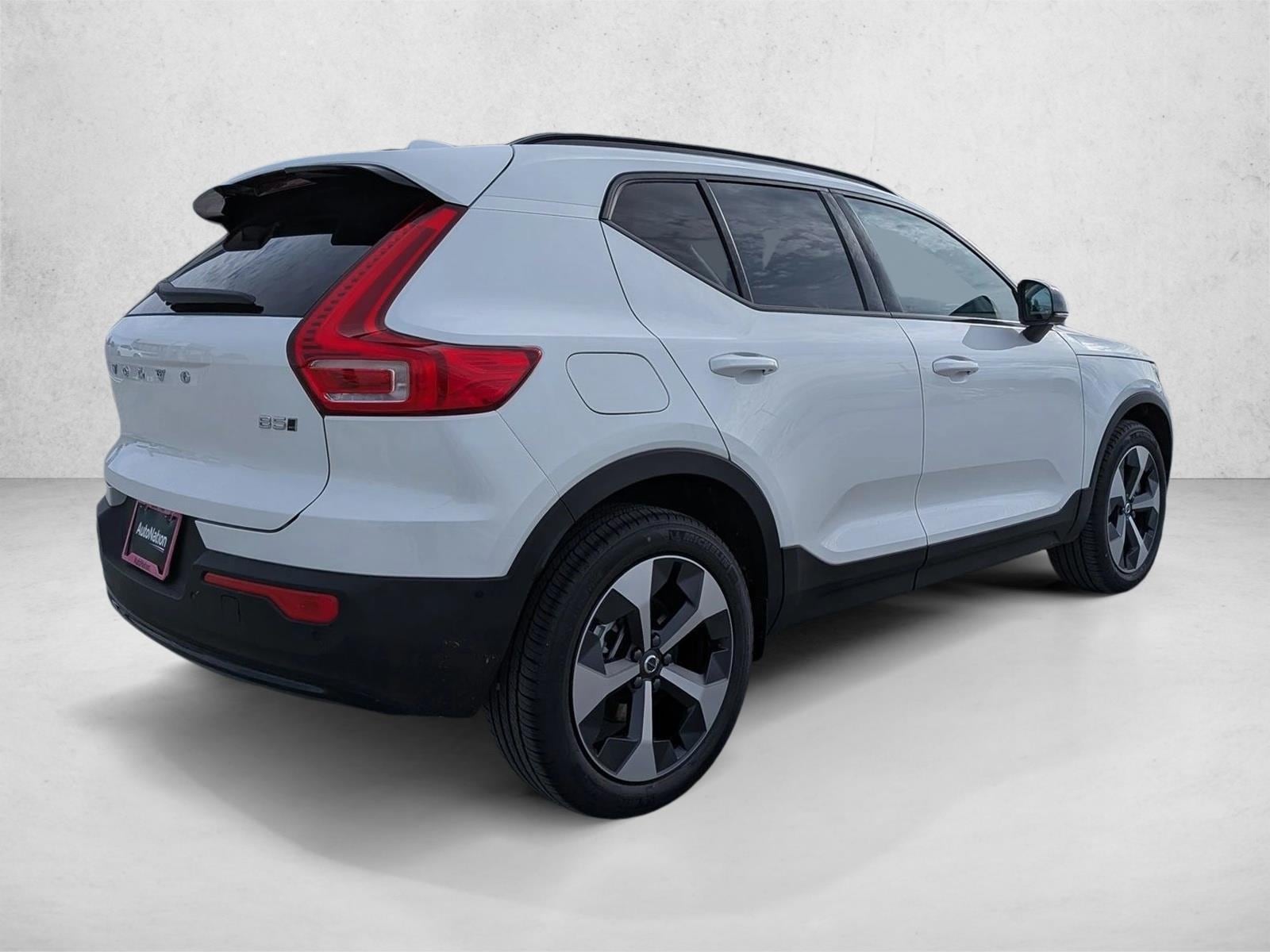 volvo xc40 2026 YV4L12UC4T2732390 image volvo xc40 2026 YV4L12UC4T2732390 image