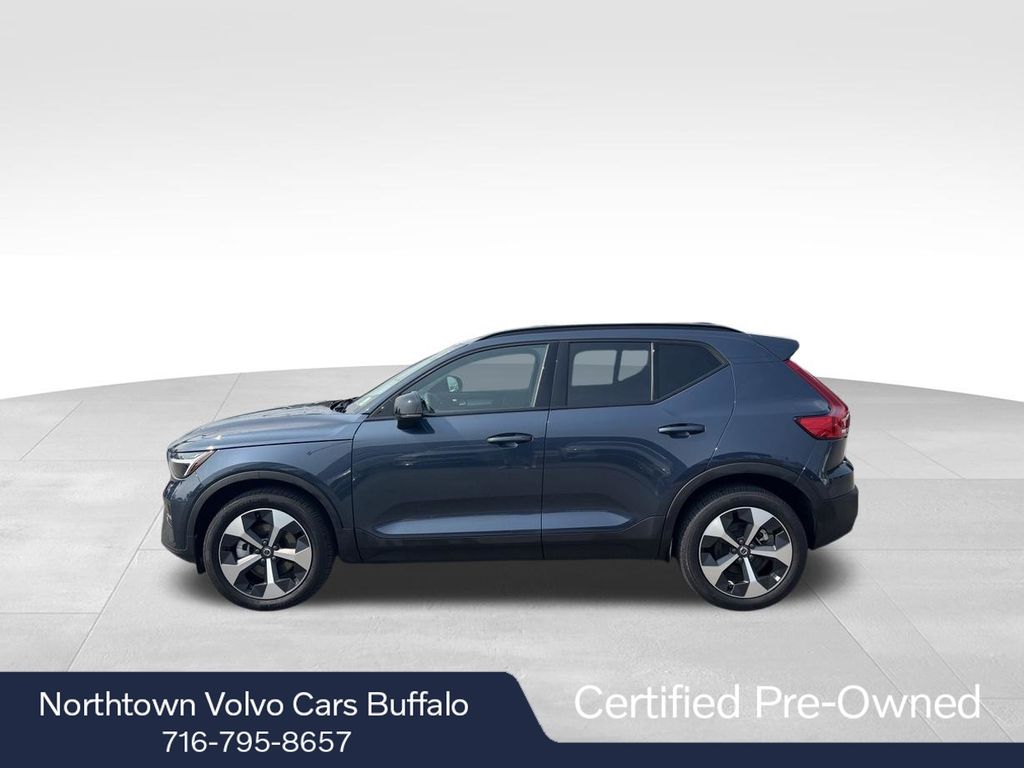 volvo xc40 2026 YV4L12UK1T2733682 image volvo xc40 2026 YV4L12UK1T2733682 image
