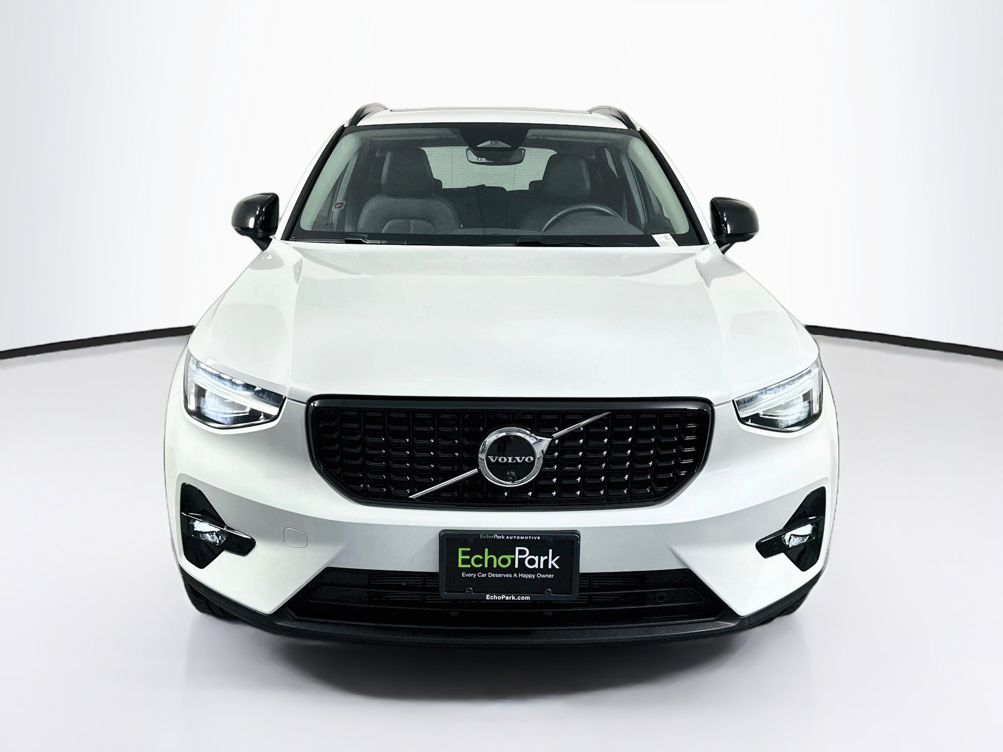 volvo xc40 2026 YV4L12UC8T2730769 image volvo xc40 2026 YV4L12UC8T2730769 image
