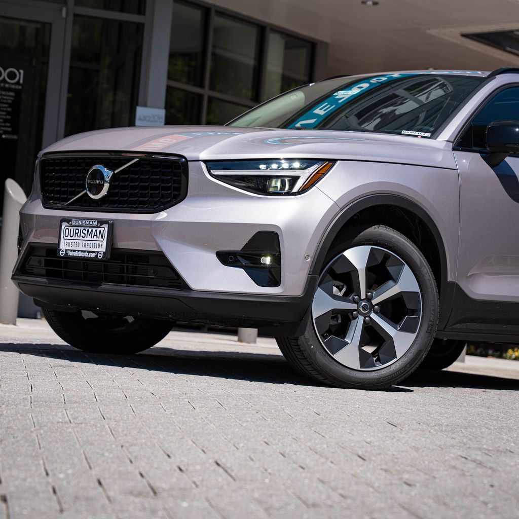 volvo xc40 2026 YV4L12UC3T2699964 image volvo xc40 2026 YV4L12UC3T2699964 image