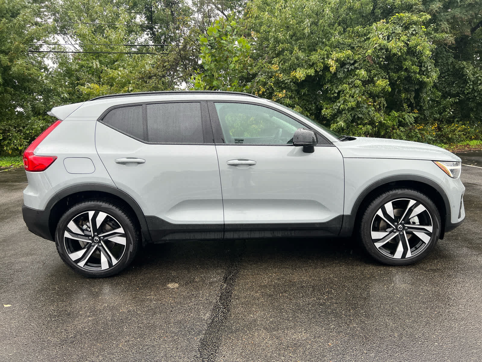 volvo xc40 2026 YV4L12UC7T2764735 image volvo xc40 2026 YV4L12UC7T2764735 image
