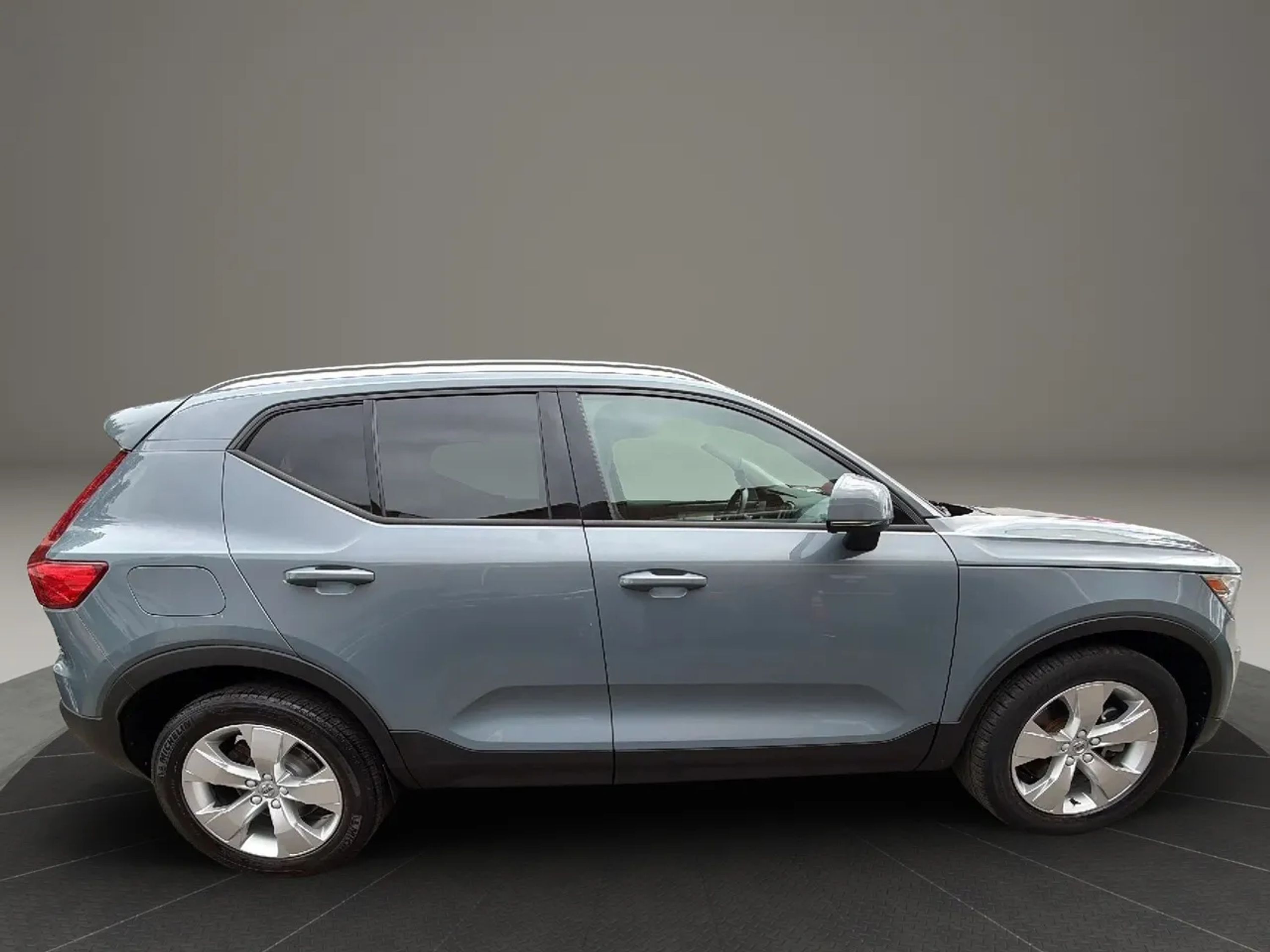 volvo xc40 2021 YV4AC2HK0M2547063 image volvo xc40 2021 YV4AC2HK0M2547063 image