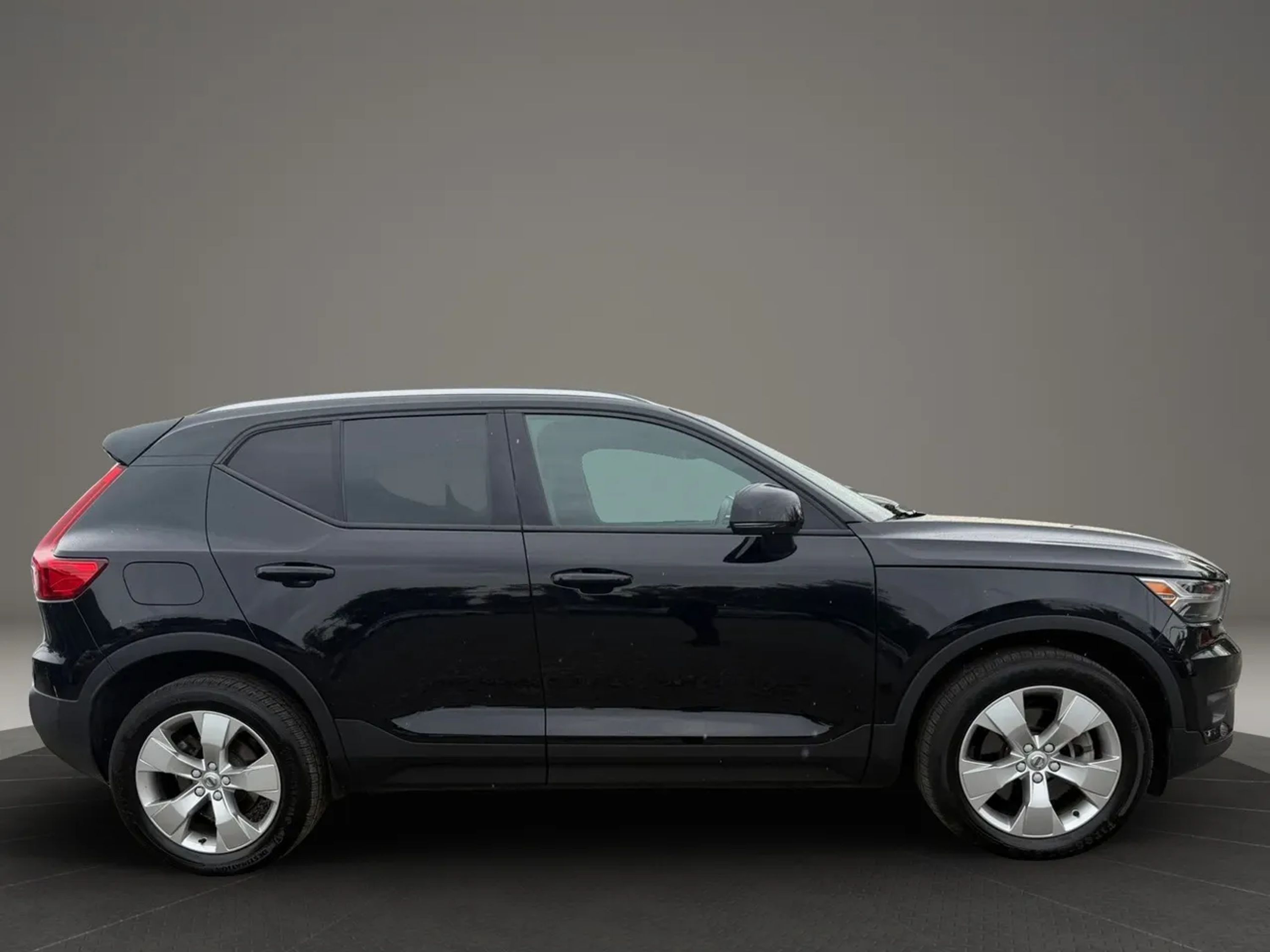 volvo xc40 2021 YV4AC2HKXM2603879 image volvo xc40 2021 YV4AC2HKXM2603879 image