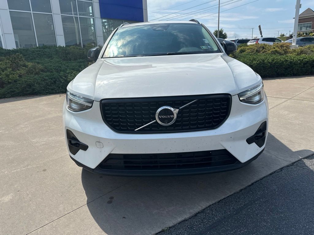 volvo xc40 2024 YV4L12UM6R2375957 image volvo xc40 2024 YV4L12UM6R2375957 image