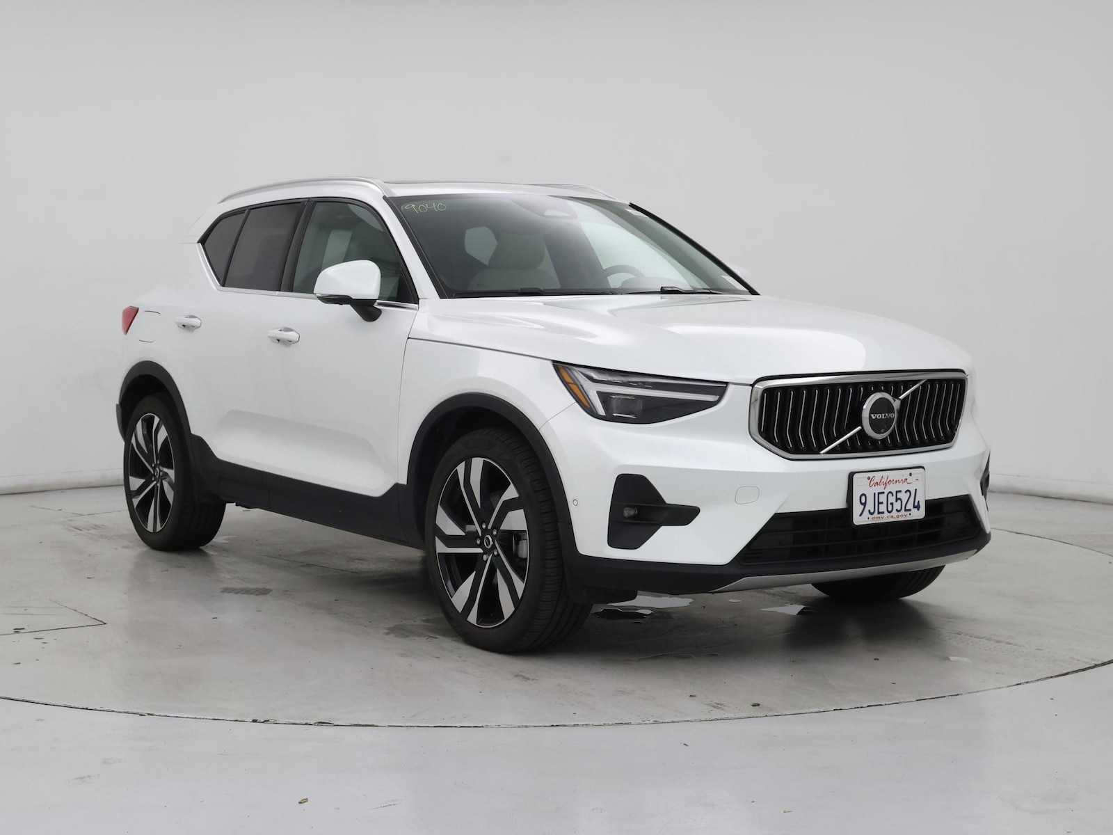 volvo xc40 2024 YV4L12UEXR2215167 image volvo xc40 2024 YV4L12UEXR2215167 image