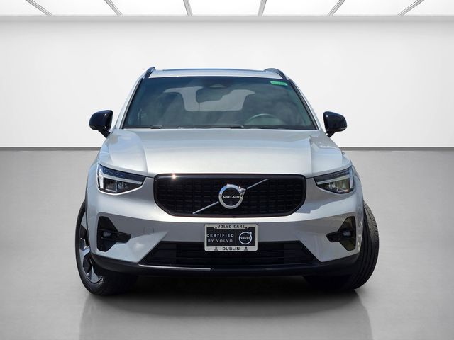 volvo xc40 2025 YV4L12UC0S2580672 image volvo xc40 2025 YV4L12UC0S2580672 image