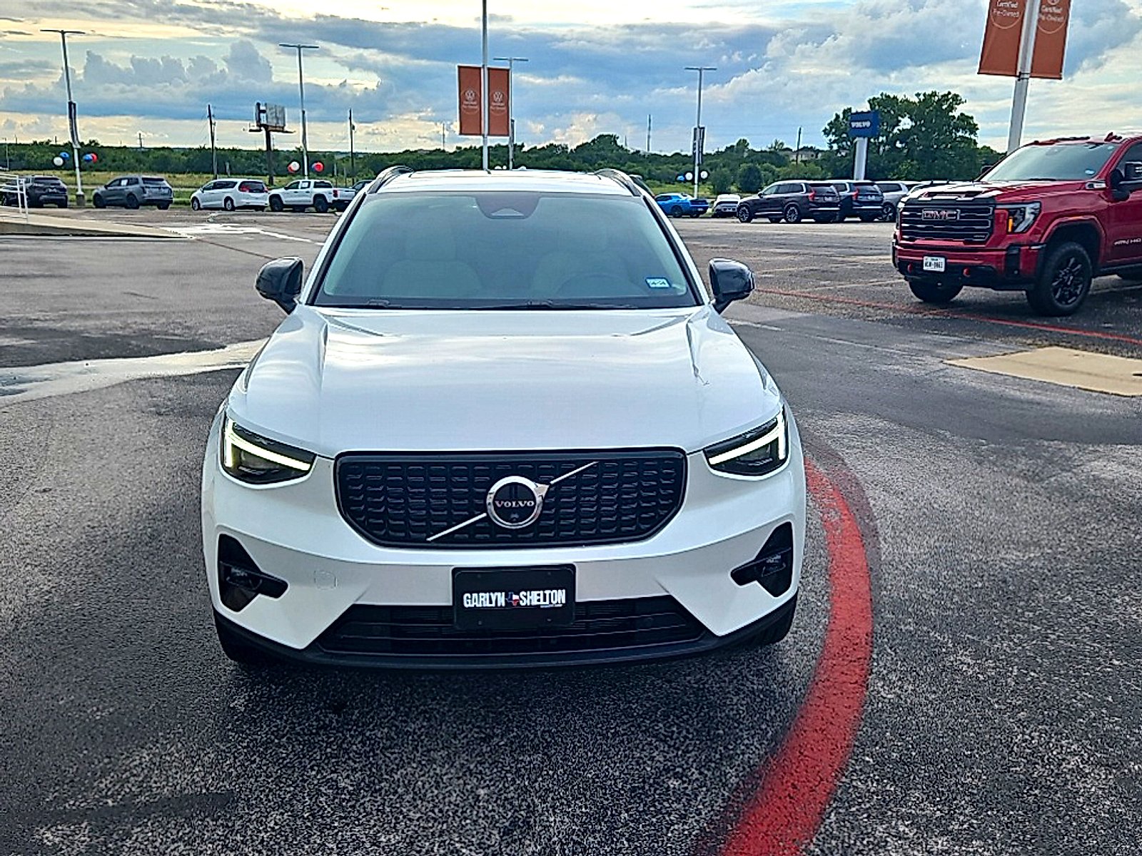 volvo xc40 2025 YV4L12UC7S2479841 image volvo xc40 2025 YV4L12UC7S2479841 image