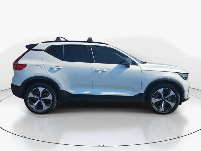 volvo xc40 2025 YV4L12UC3S2571044 image volvo xc40 2025 YV4L12UC3S2571044 image