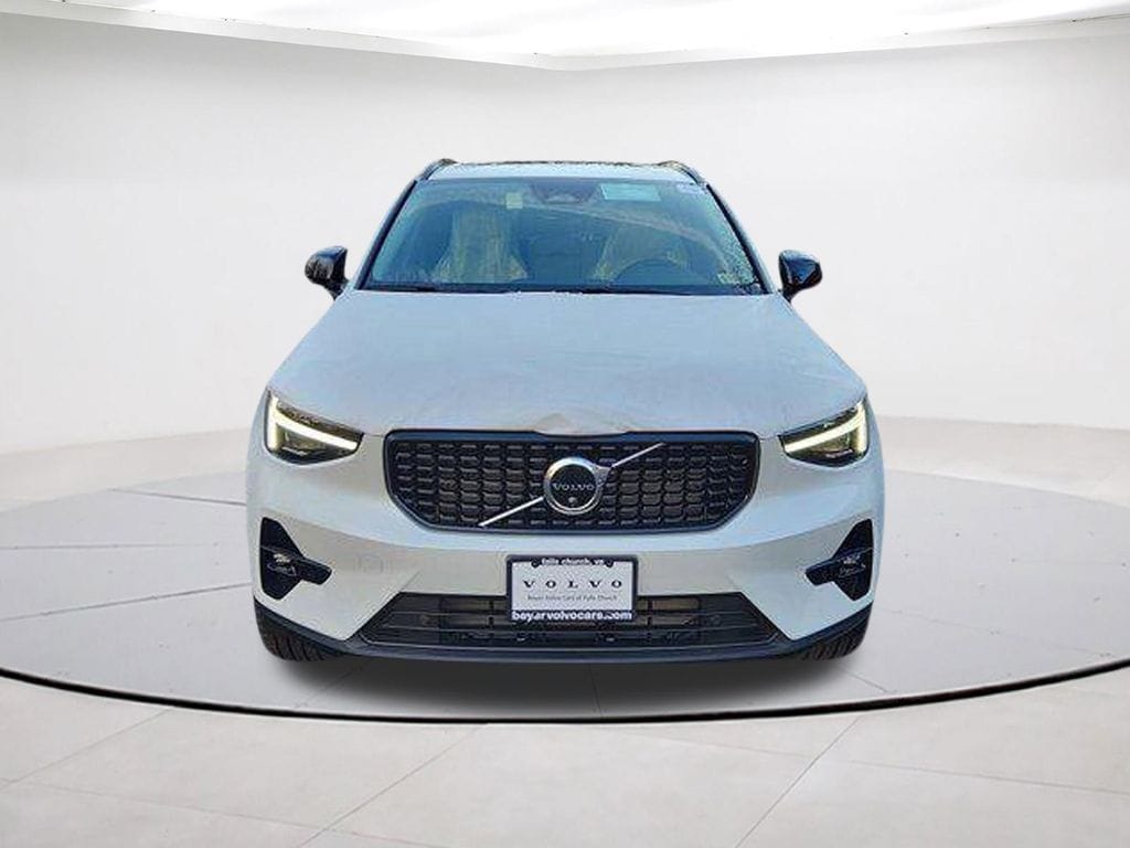 volvo xc40 2025 YV4L12UC9S2538033 image volvo xc40 2025 YV4L12UC9S2538033 image