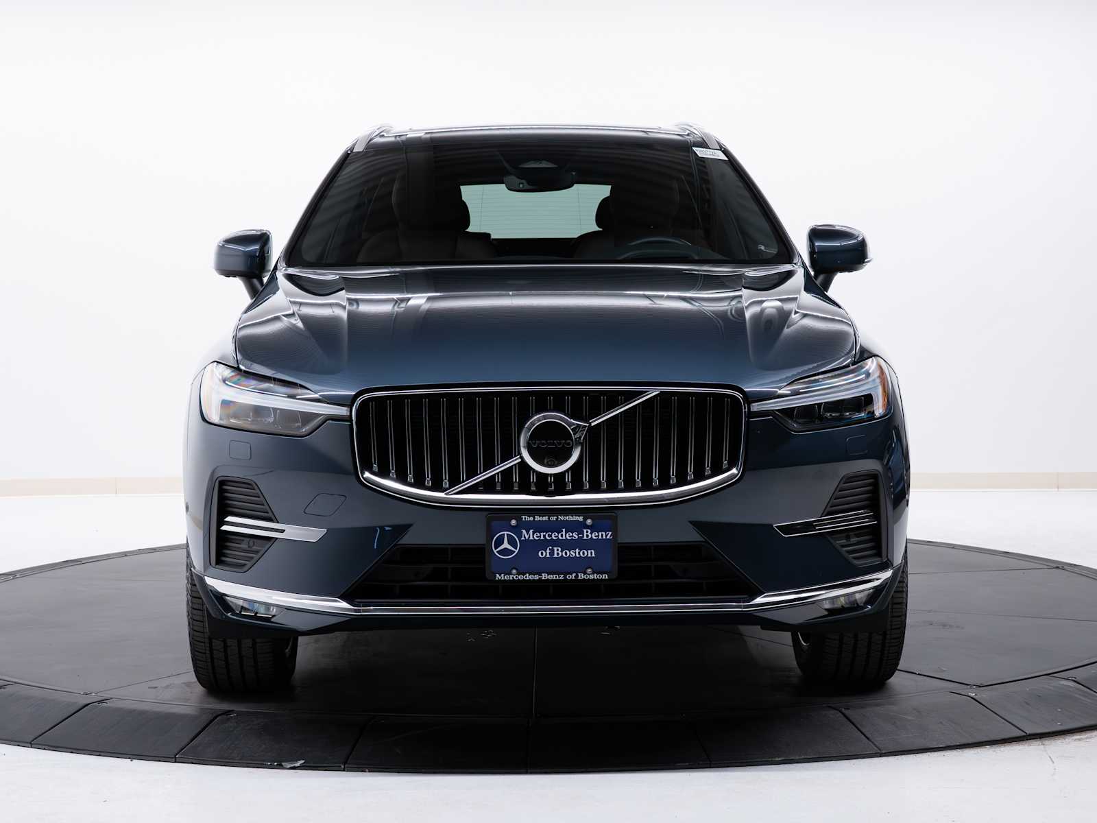 volvo xc60 2023 YV4L12RA9P1321568 image volvo xc60 2023 YV4L12RA9P1321568 image