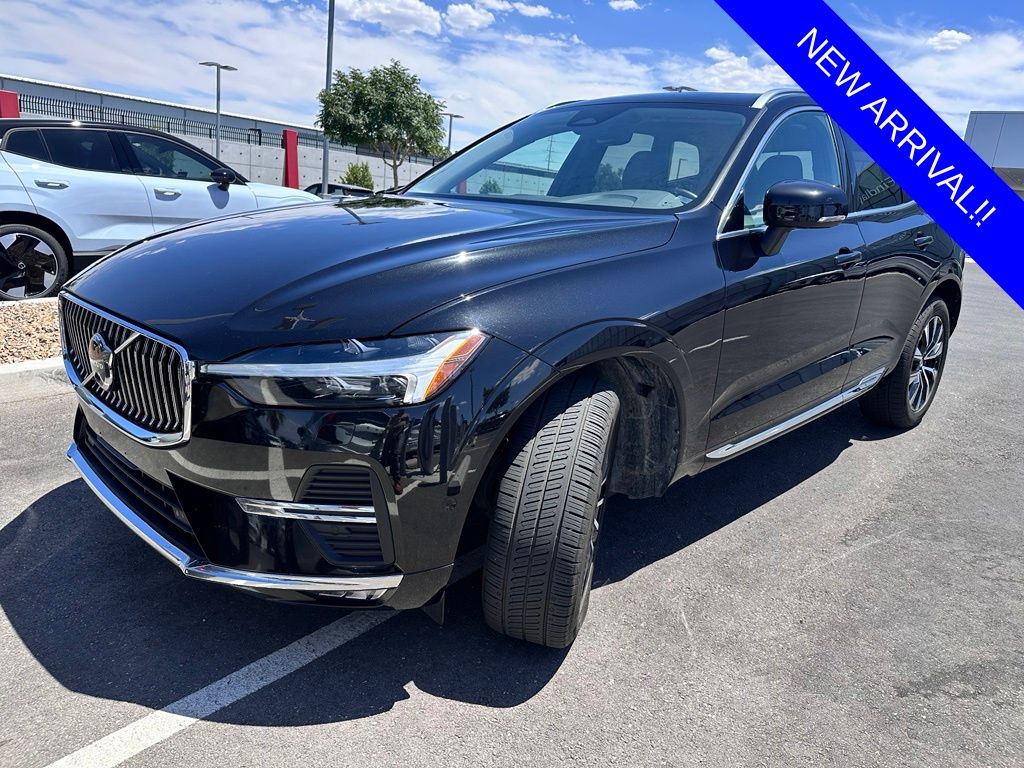 volvo xc60 2023 YV4L12RN1P1380083 image