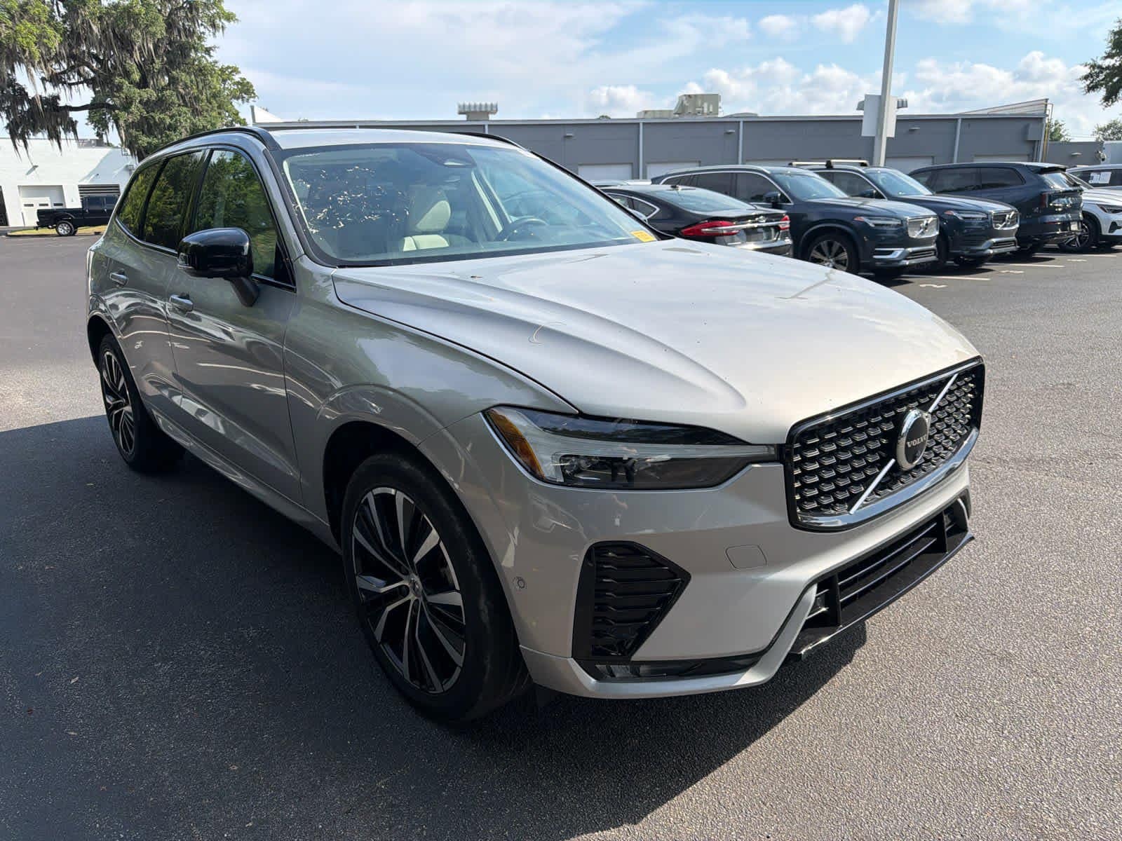 volvo xc60 2023 YV4L12DL4P1341767 image volvo xc60 2023 YV4L12DL4P1341767 image