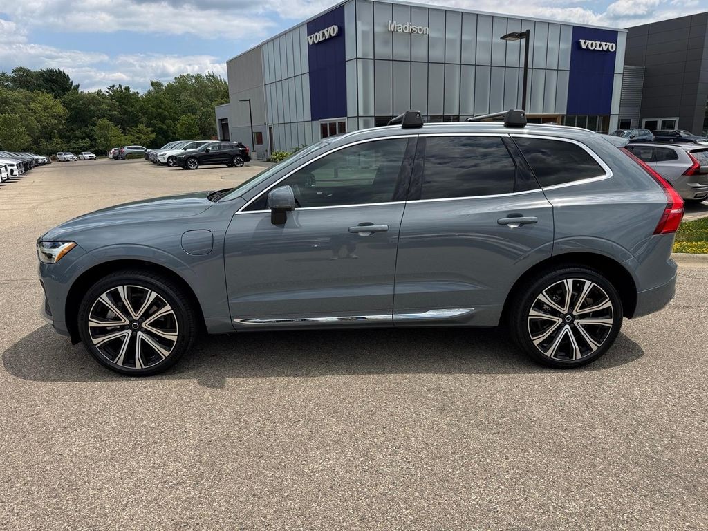 volvo xc60 2023 YV4H60DA2P1393750 image volvo xc60 2023 YV4H60DA2P1393750 image