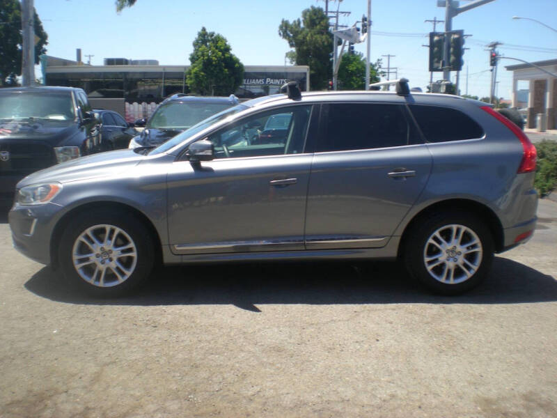 volvo xc60 2016 YV4612RK4G2783522 image volvo xc60 2016 YV4612RK4G2783522 image