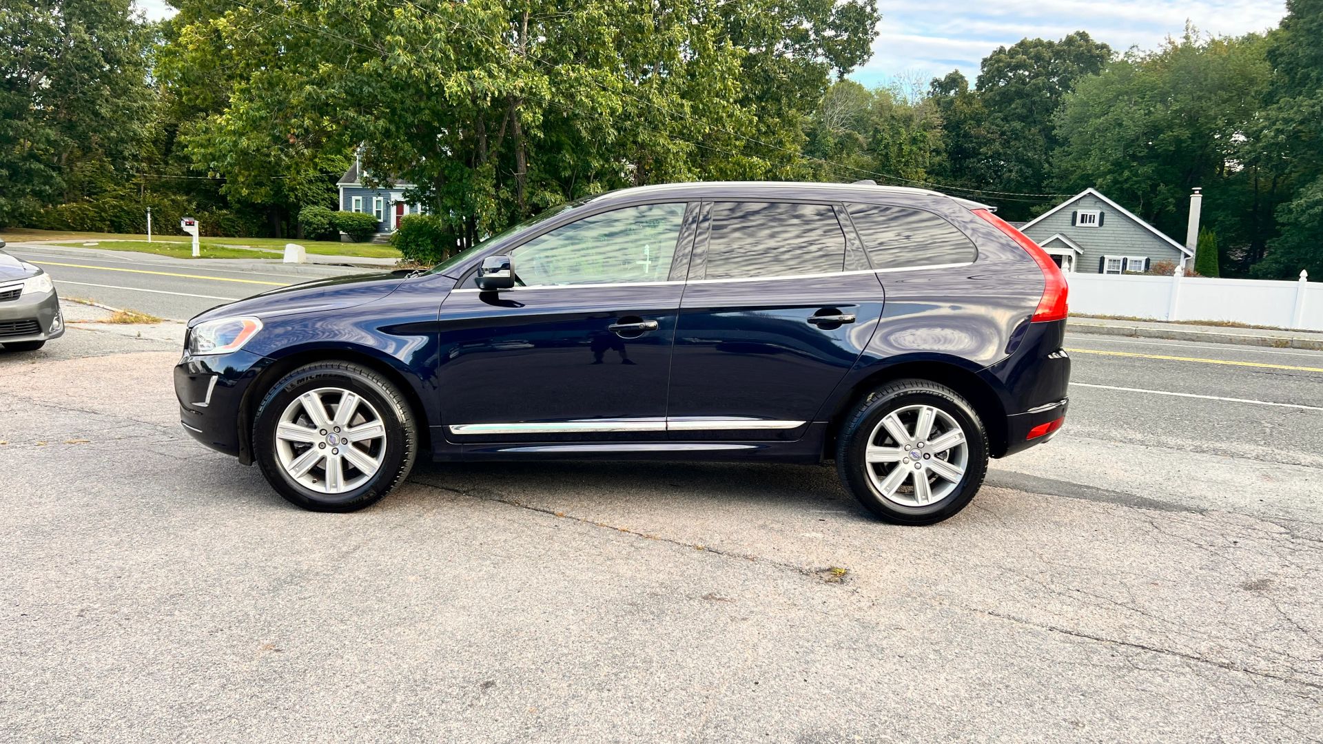 volvo xc60 2016 YV4902RM0G2847671 image volvo xc60 2016 YV4902RM0G2847671 image