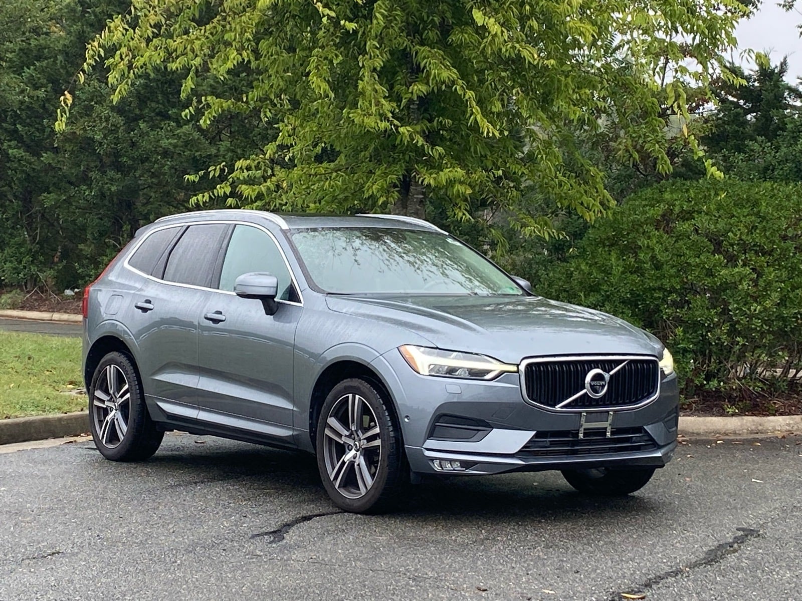 volvo xc60 2018 YV4102RK1J1023882 image volvo xc60 2018 YV4102RK1J1023882 image