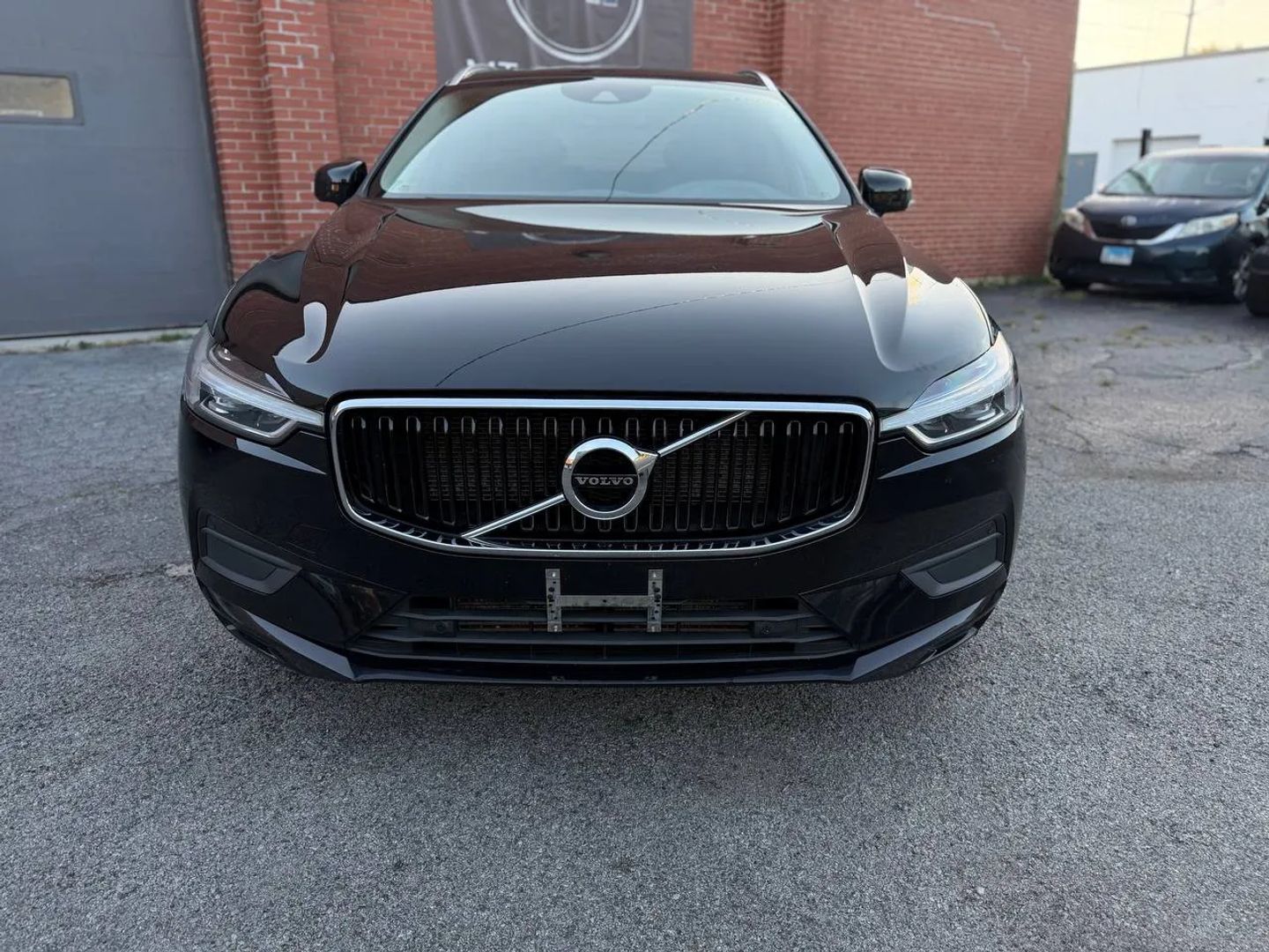 volvo xc60 2018 LYV102RK9JB096851 image volvo xc60 2018 LYV102RK9JB096851 image