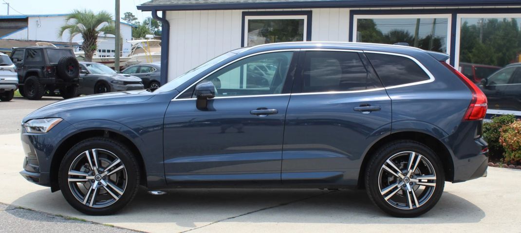 volvo xc60 2018 YV4102RK8J1003550 image volvo xc60 2018 YV4102RK8J1003550 image