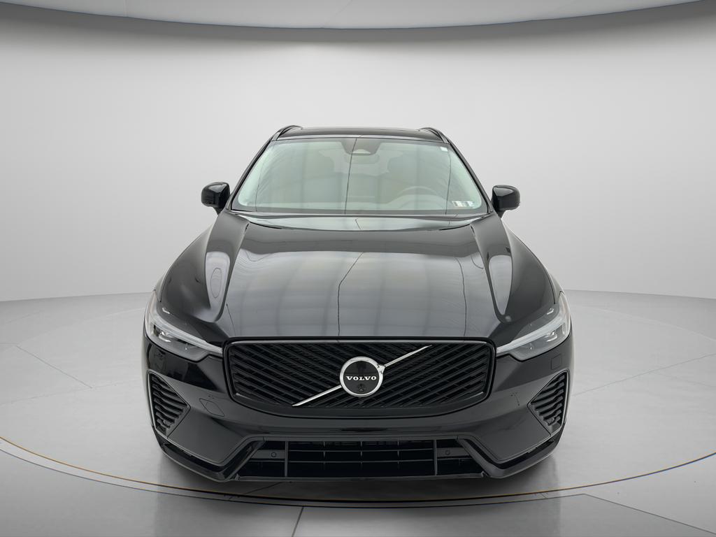 volvo xc60 2026 YV4M12RC1T1416996 image volvo xc60 2026 YV4M12RC1T1416996 image