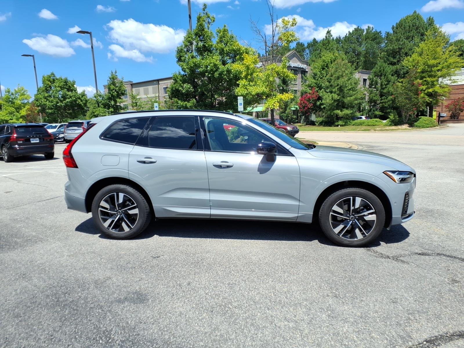 volvo xc60 2026 YV4M12RC8T1341519 image volvo xc60 2026 YV4M12RC8T1341519 image