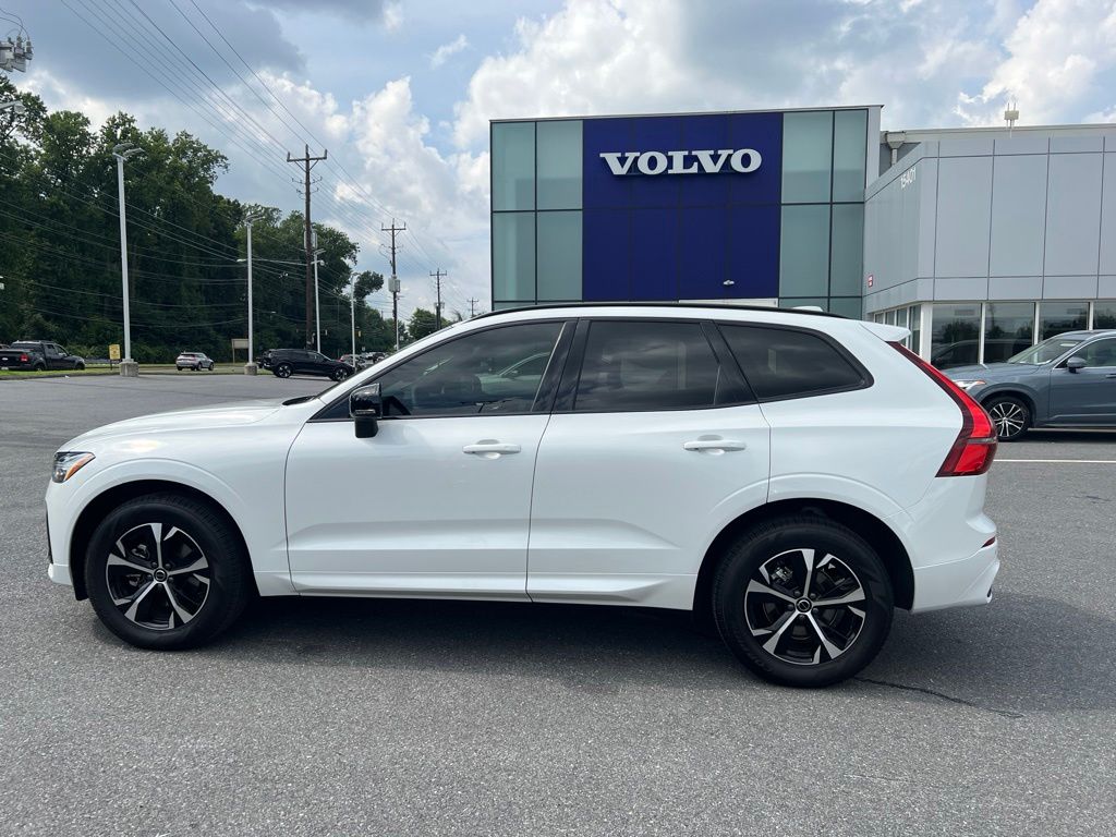 volvo xc60 2026 YV4M12RJ6T1378440 image volvo xc60 2026 YV4M12RJ6T1378440 image